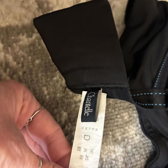 Chantelle Black Full Coverage Back Clasp Bra  36F - Picture 4 of 4